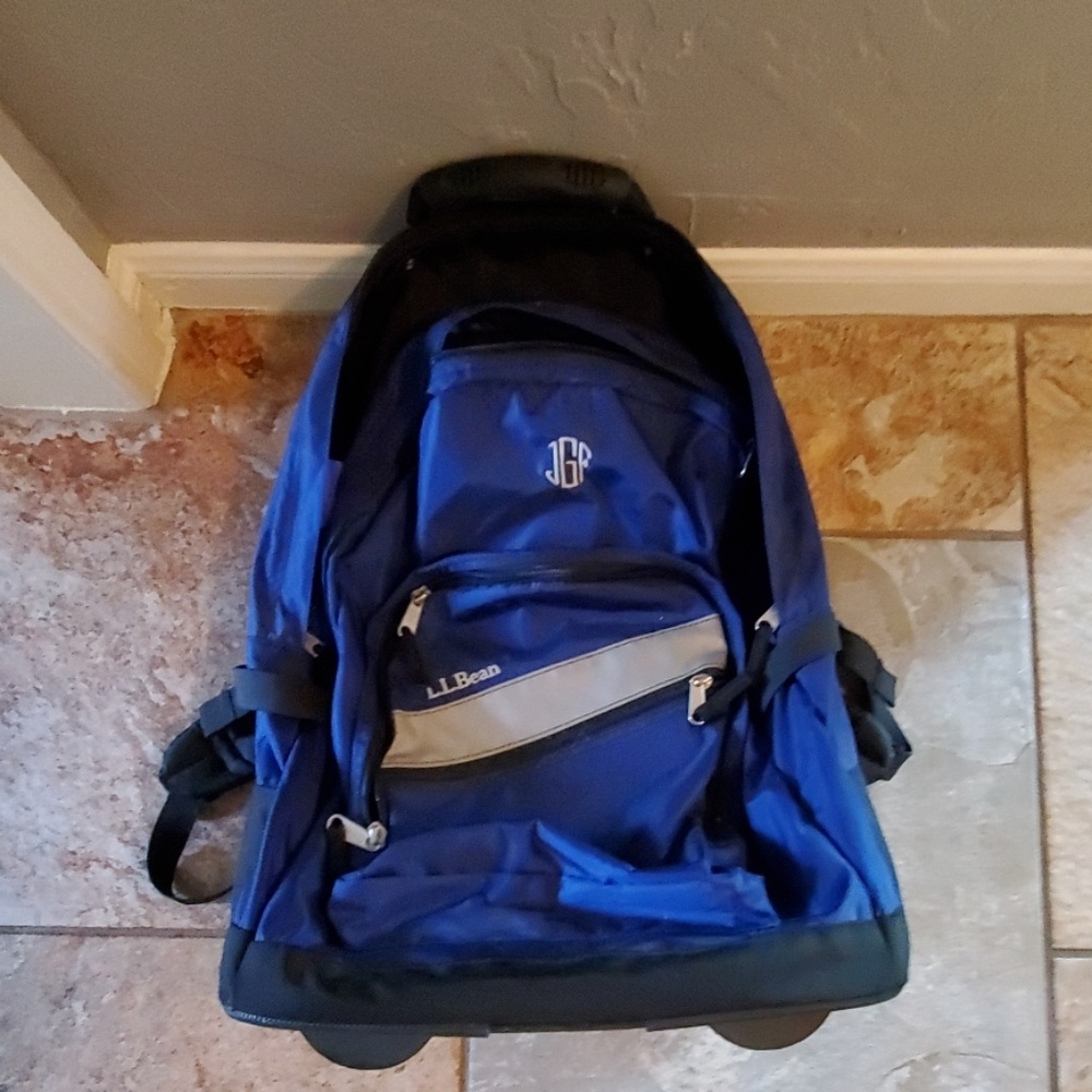 LL Bean Rolling Deluxe book pack